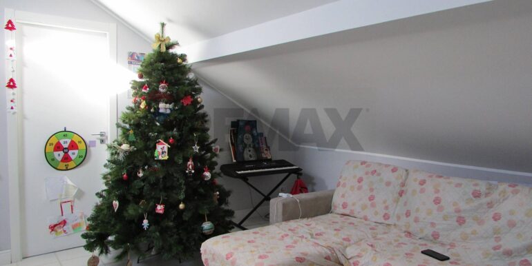 20251212113054-1010145-1