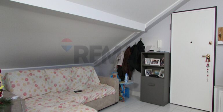 20251212113058-1010145-2