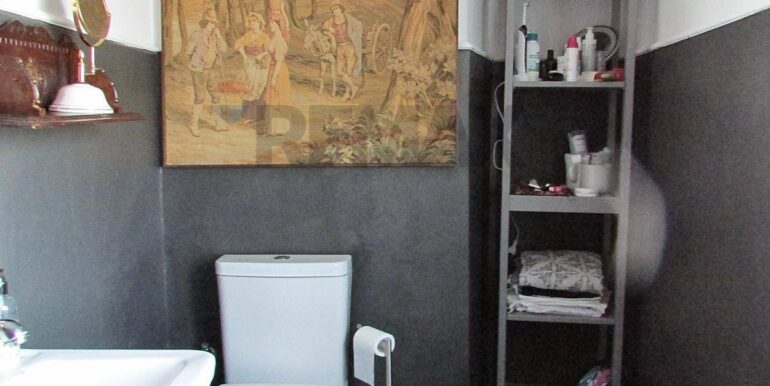 20251212115322-1010172-9