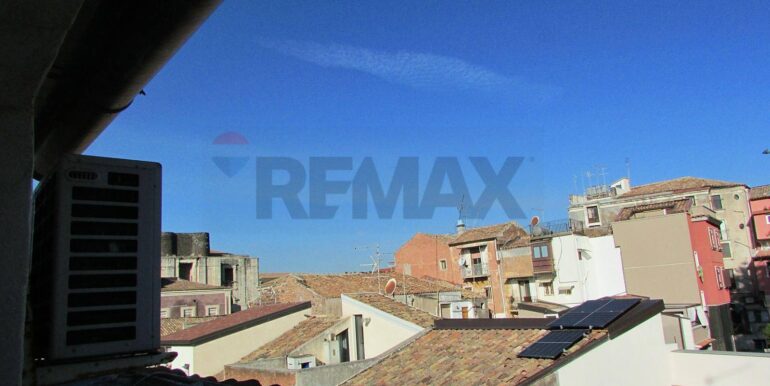 20251212115345-1010172-18