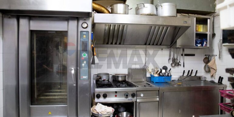 20251212200504-1010376-4