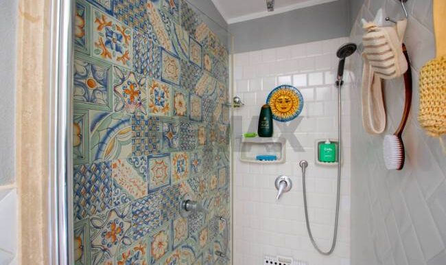 2025121245609-1010121-18