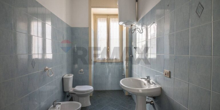 20251215103155-1005529-24