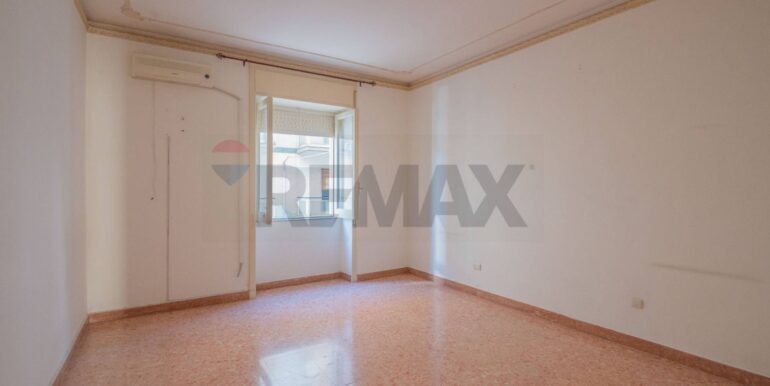 20251215103212-1005529-30