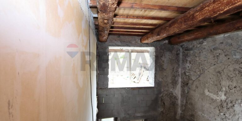 20251215160551-1010640-18