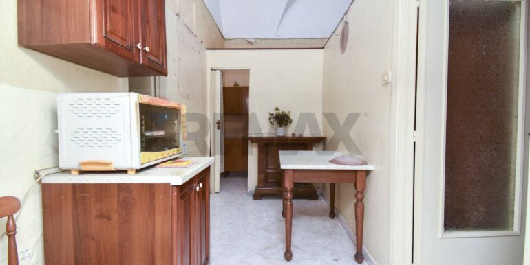 20251215184032-1010700-19