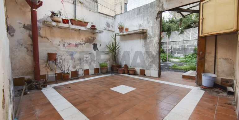 20251215184038-1010700-22