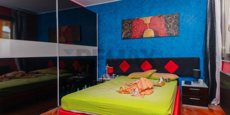 20251215201848-1010715-14