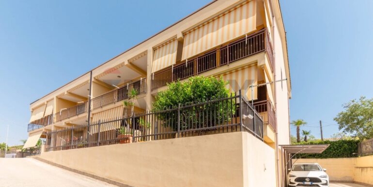 20251215201849-1010715-25