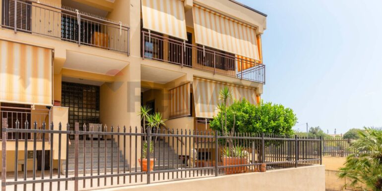 20251215201850-1010715-26