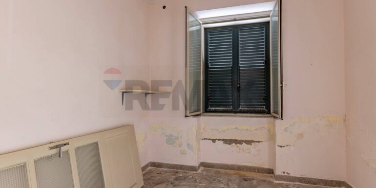 20251215220624-1010718-13