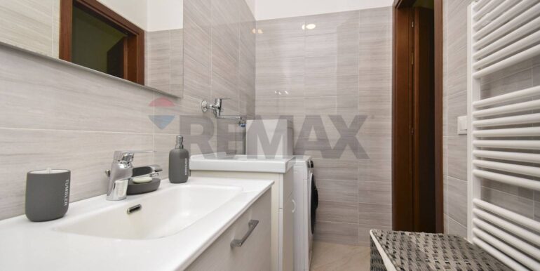 20251215223006-1010720-19