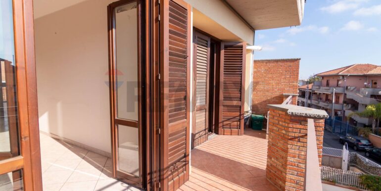 20251216102351-1006514-7