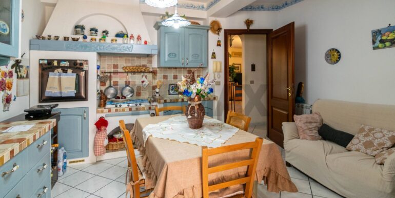 20251216111559-1010008-8