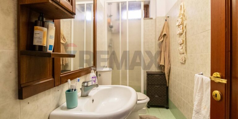 20251216111609-1010008-11