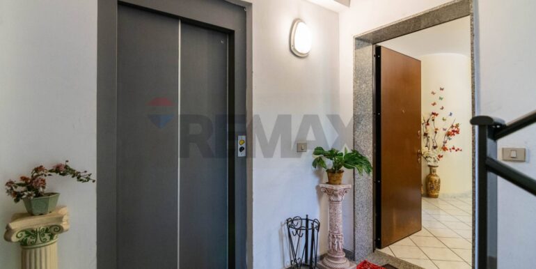 20251216111659-1010008-24