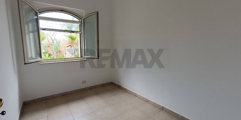 20251217181243-1011215-17