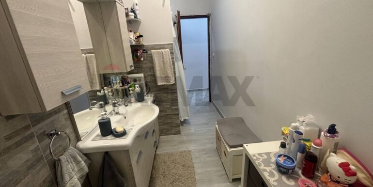 20251217185837-1011222-6