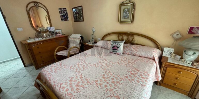 20251217185846-1011222-8