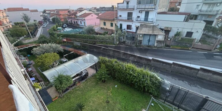 20251217185944-1011222-20