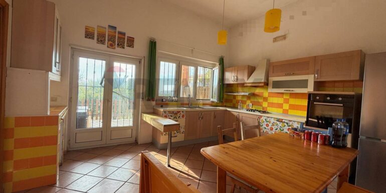 20251218154613-1011311-31