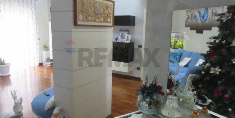 20251218162716-1010391-22