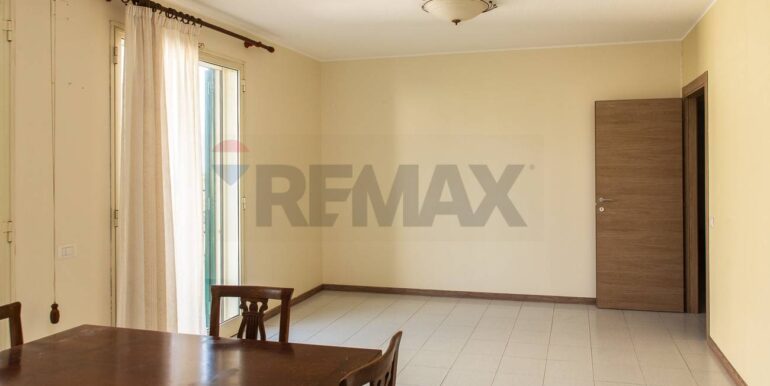 20251219105942-1010381-11