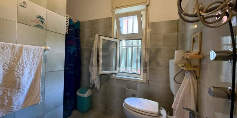 20251219120311-1011429-2