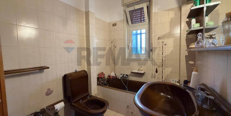 20251219120334-1011429-10