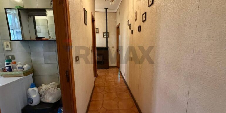 20251219120400-1011429-20