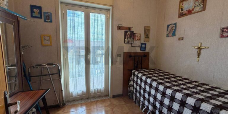 20251219120410-1011429-24