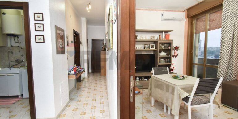 20251219121518-1011442-3