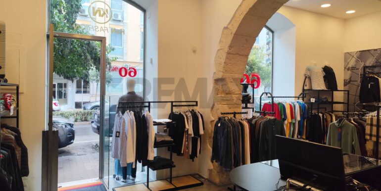 20251219174930-1011500-4