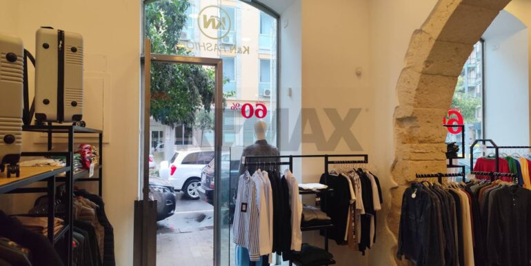 20251219174953-1011500-9