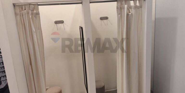 20251219174957-1011500-10