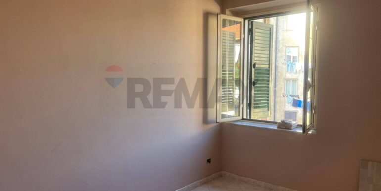 20251219182740-1011522-8