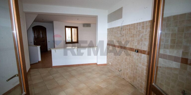 20251219220654-1011547-20