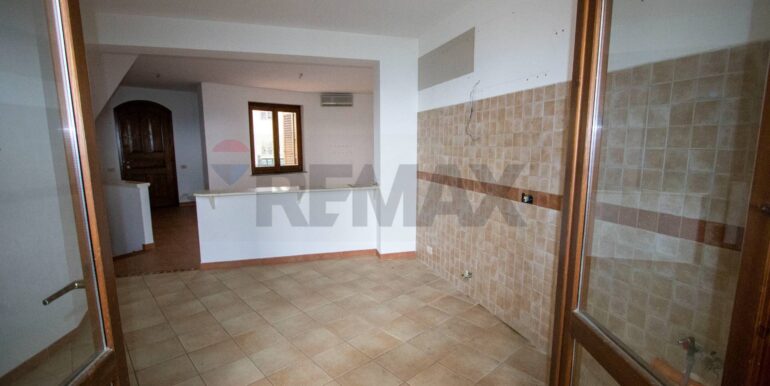 20251219220658-1011547-21