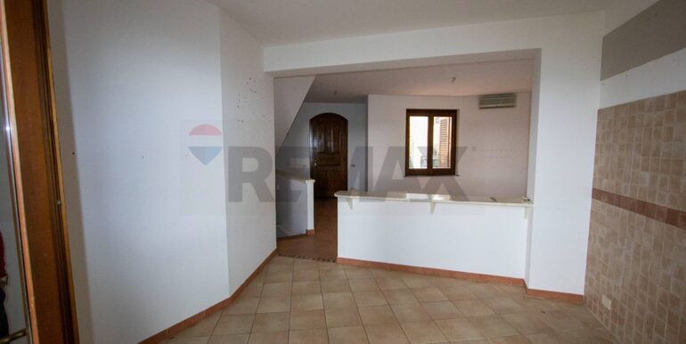 20251219220702-1011547-22