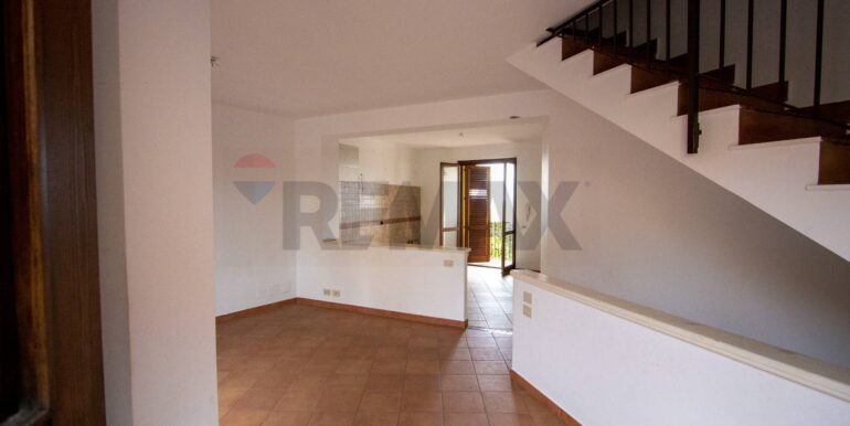 20251219220715-1011547-25