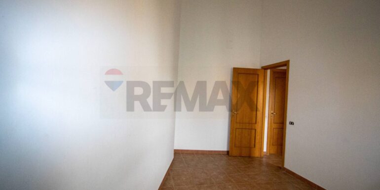 20251219220806-1011547-38