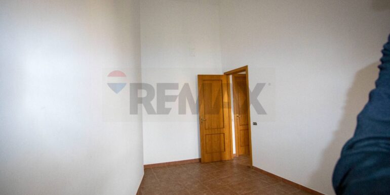 20251219220810-1011547-39