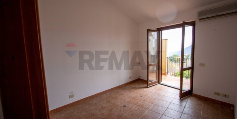 20251219220822-1011547-42