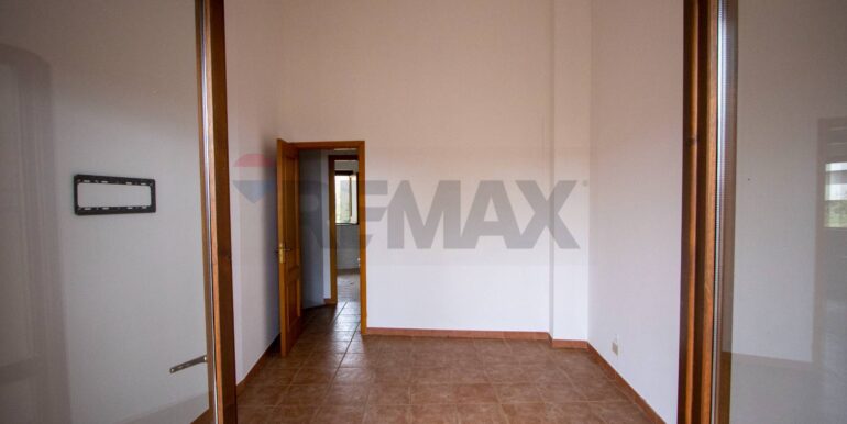 20251219220827-1011547-43