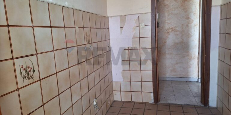 20251220104858-1011559-8