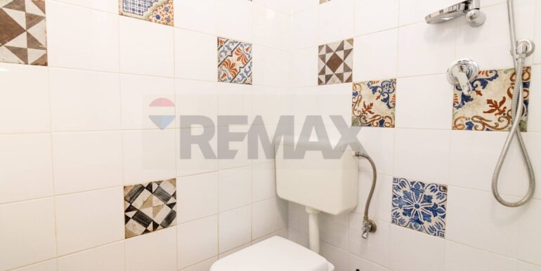 20251220113812-1011557-9