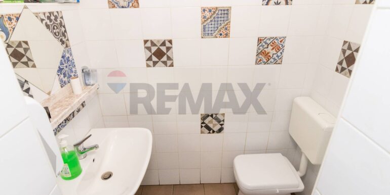 20251220113828-1011557-13