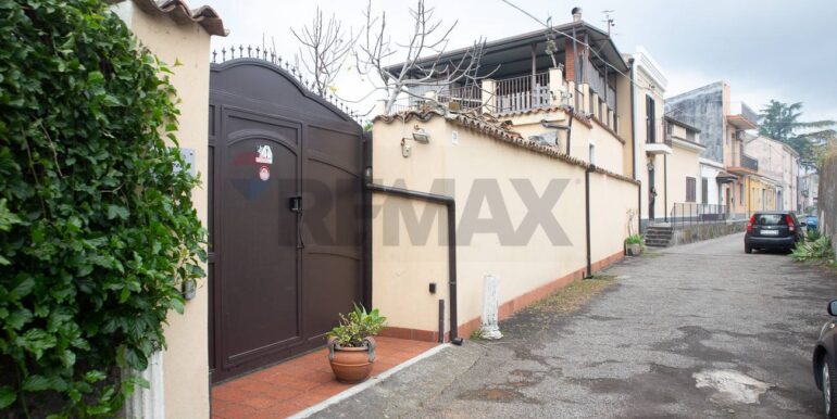 20251221123632-1005789-1