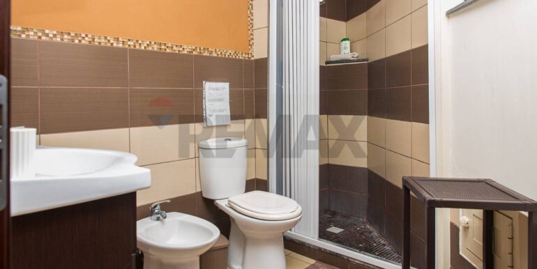 20251221123651-1005789-7