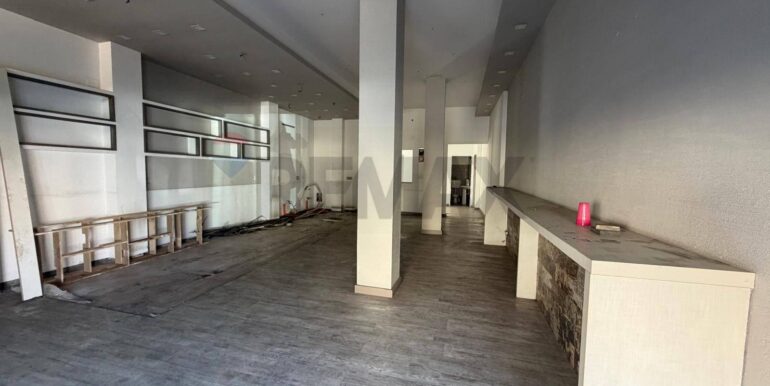 2025122184640-1011576-5